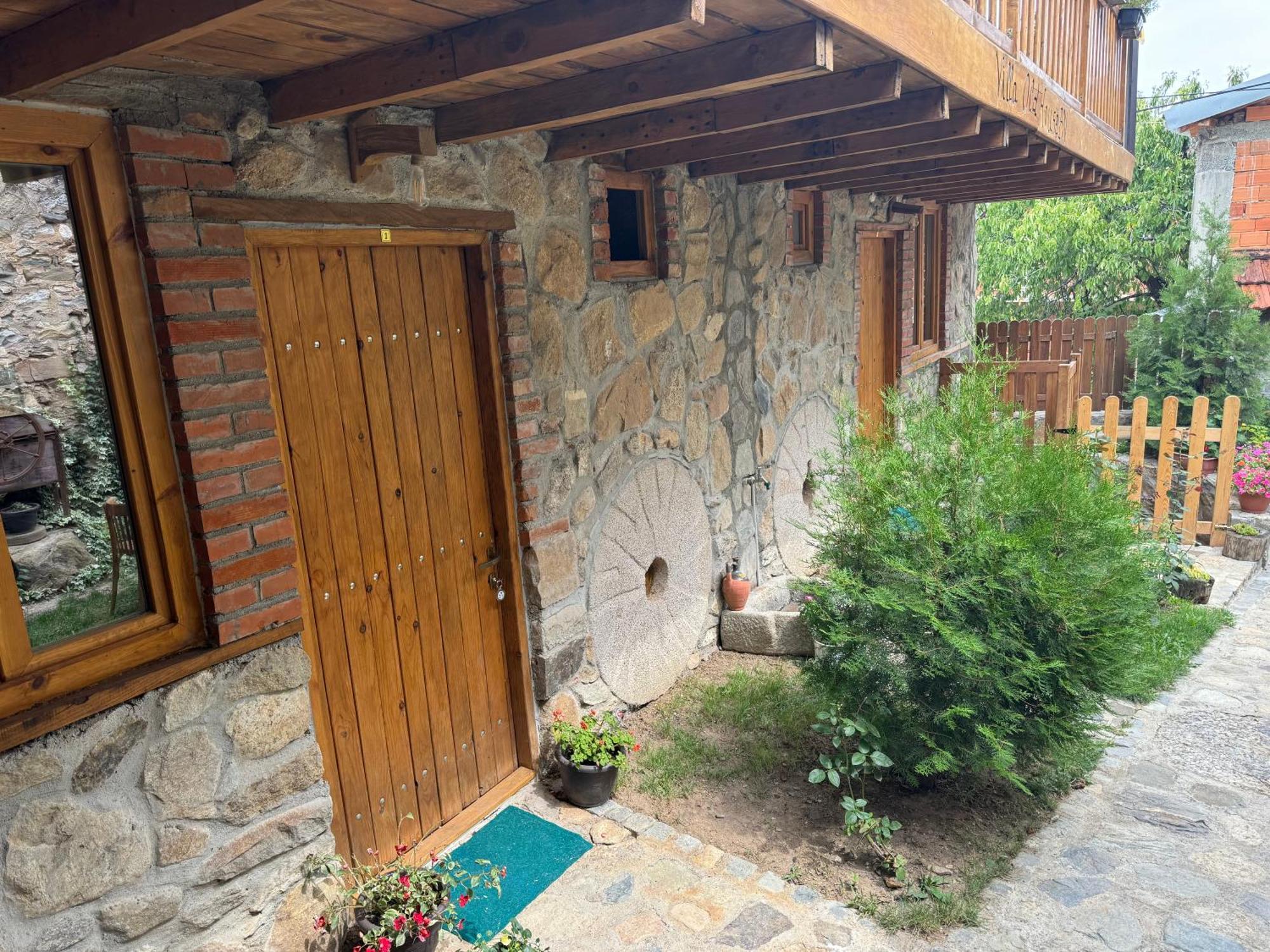 Villa Old House Bn Bitola Ngoại thất bức ảnh